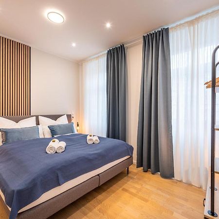 Vivid Luxury Apartment Ludwigsburg - Bluehendes Barock-Forum-Schloss-Modern Bagian luar foto