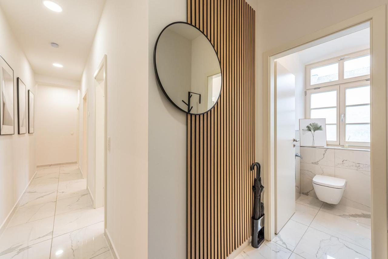 Vivid Luxury Apartment Ludwigsburg - Bluehendes Barock-Forum-Schloss-Modern Bagian luar foto