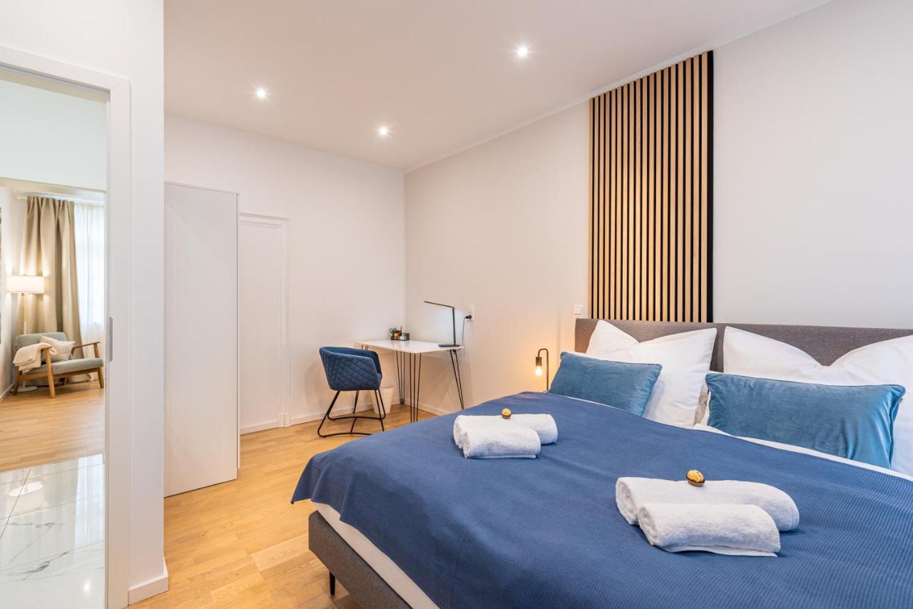 Vivid Luxury Apartment Ludwigsburg - Bluehendes Barock-Forum-Schloss-Modern Bagian luar foto