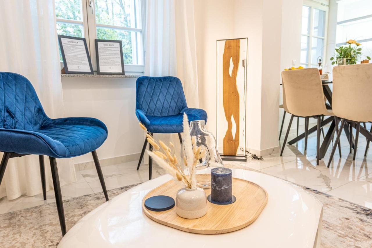Vivid Luxury Apartment Ludwigsburg - Bluehendes Barock-Forum-Schloss-Modern Bagian luar foto